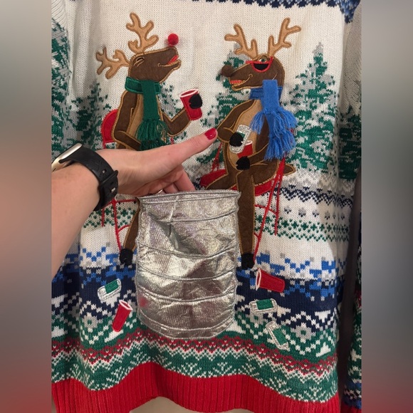 Festive Reindeer Sweater - Multicolor - Picture 2 of 7